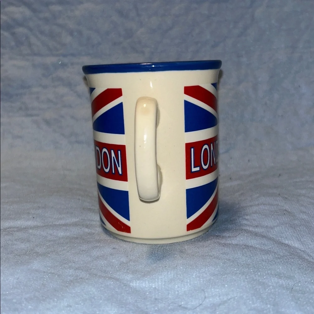 Ceramic London Unmarked Red White Blue Taxi Coffee Cup